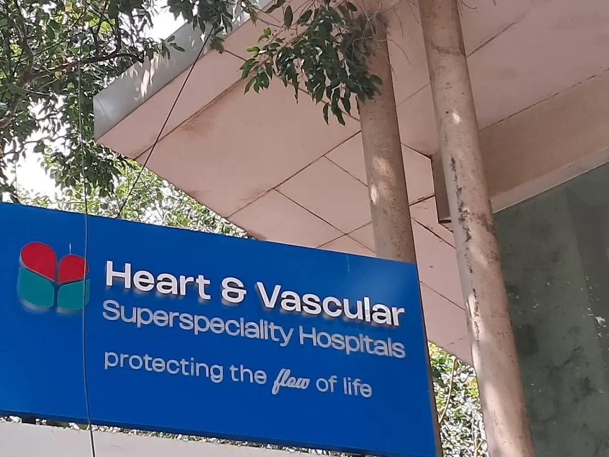 Signage at Heart & Vascular Superspeciality Hospitals in Mumbai, reading “protecting the flow of life”.